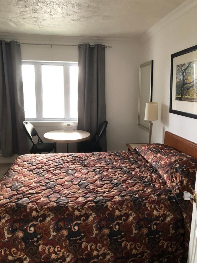 Motel Гатіно Екстер'єр фото